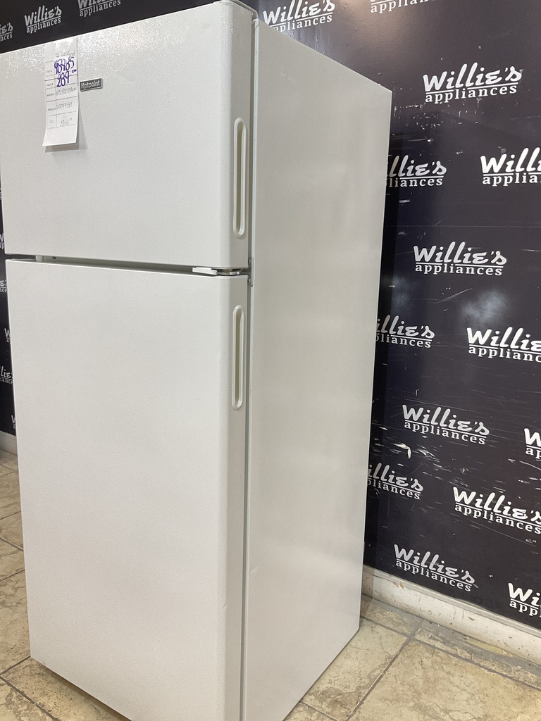 Hotpoint Used Refrigerator Top and Bottom 28x66 1/2” (White) 