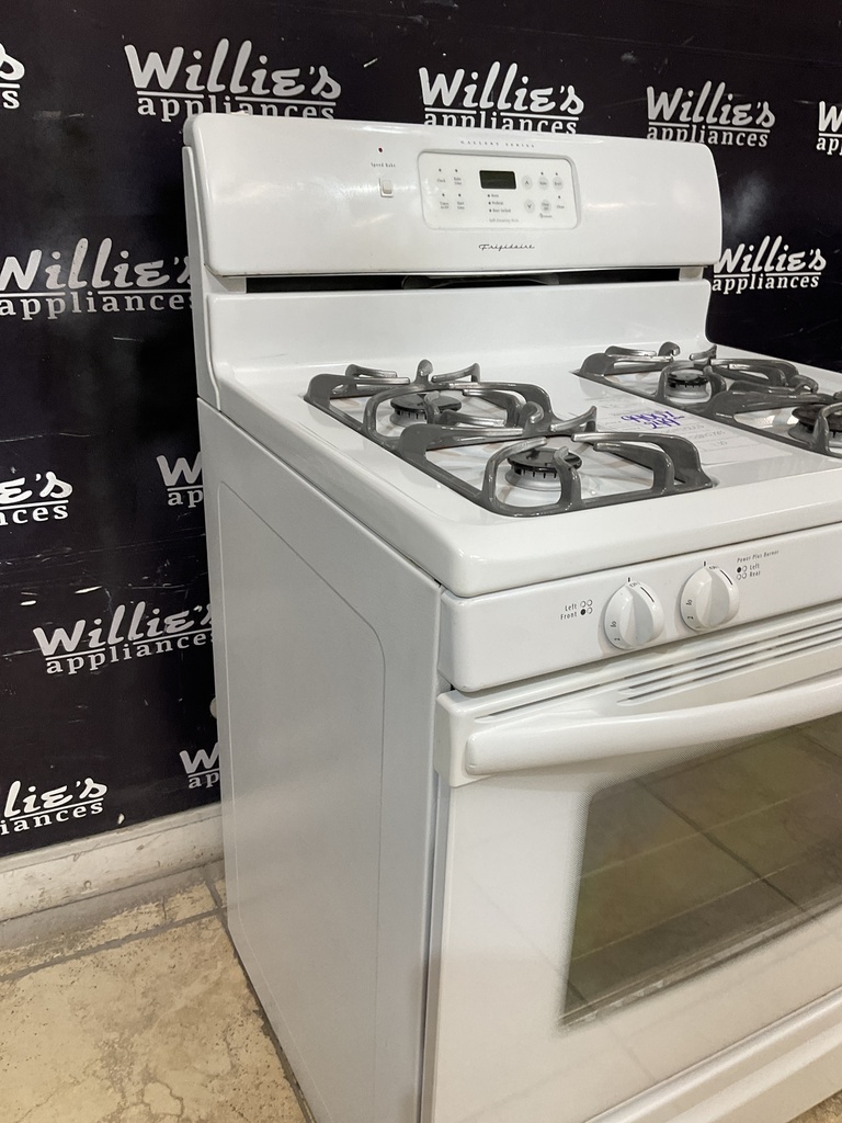 Frigidaire Used Natural Gas Stove 30inches (White) 
