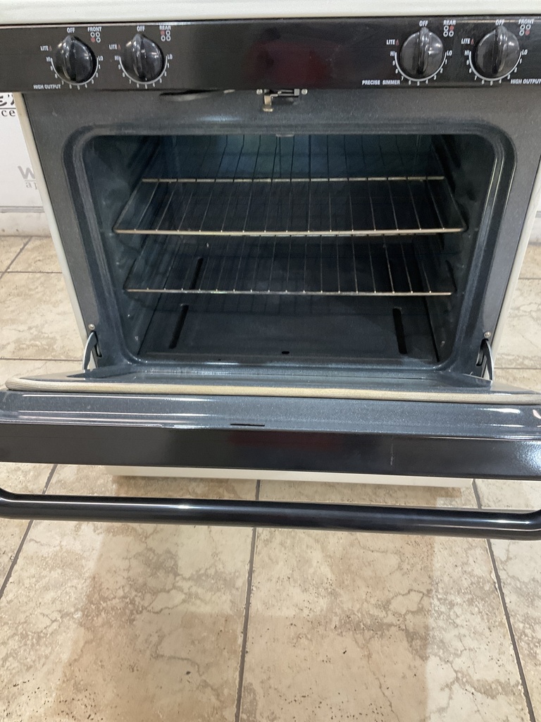 Ge Used Gas Propane Stove 30inches (Bisque/Black) 