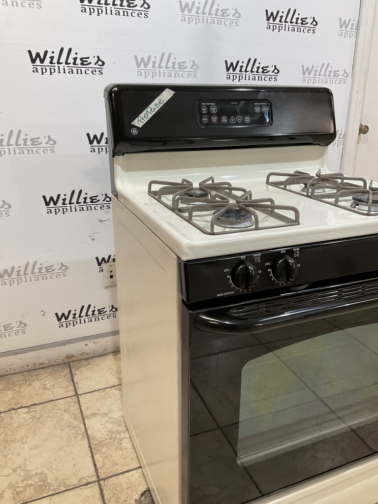 Ge Used Gas Propane Stove 30inches (Bisque/Black) 