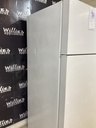 Hotpoint Used Refrigerator Top and Bottom 28x67 (White)