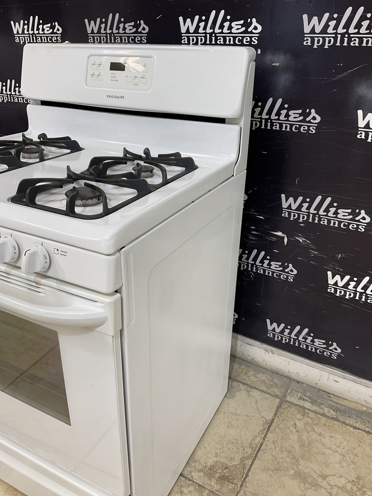 Frigidaire Used Natural Gas Stove 30inches (White) 
