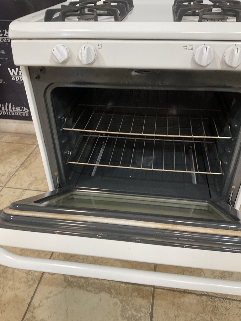 Frigidaire Used Natural Gas Stove 30inches (White) 