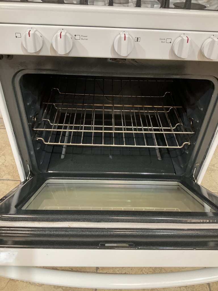 Frigidaire Used Natural Gas Stove 30inches (White)