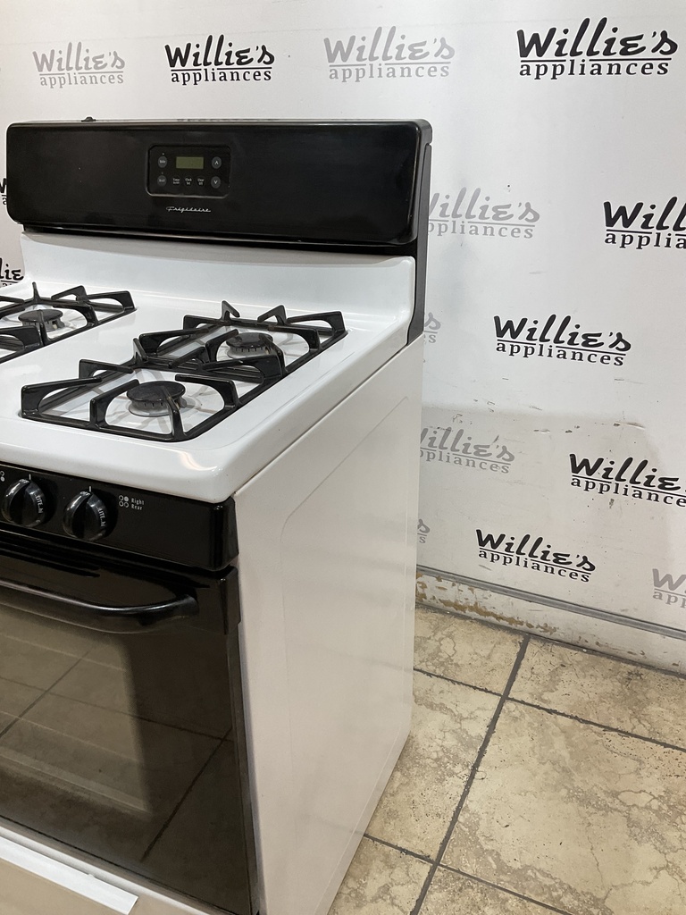 Frigidaire Used Natural Gas Stove 30inches (White/Black) 