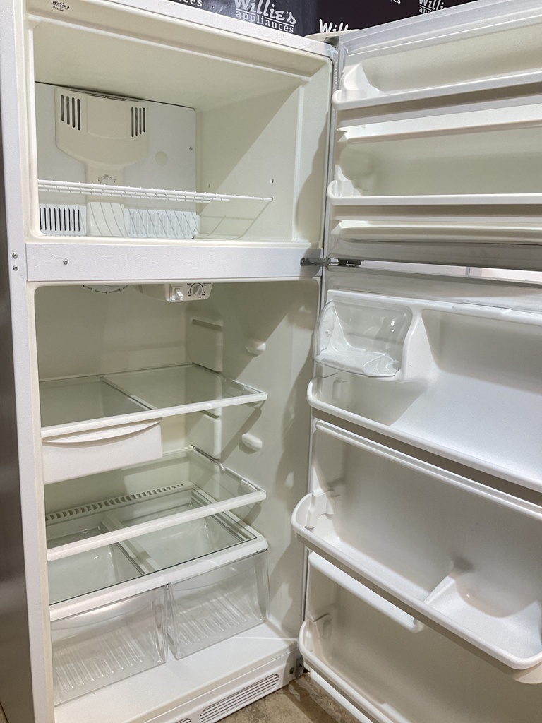 White Westinghouse Used Refrigerator Top and Bottom 30x65 1/2” (White) 