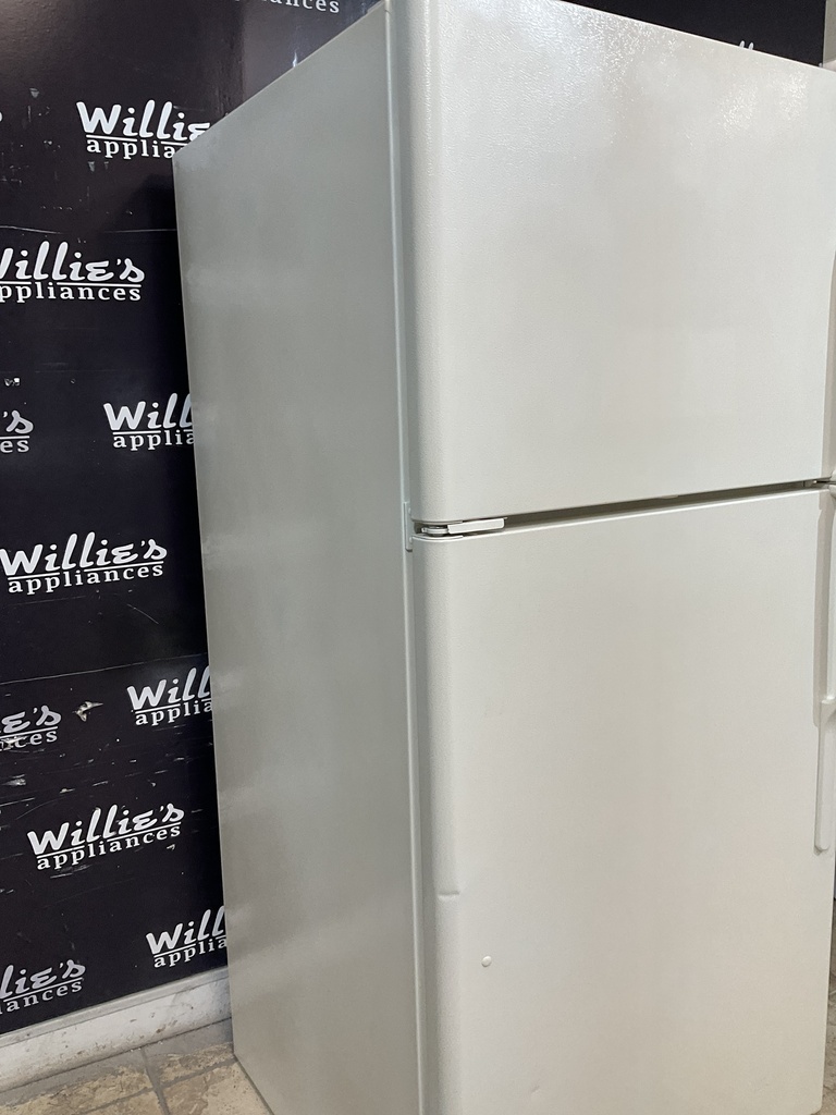 Ge Used Refrigerator Top and Bottom 30x66 1/2” (Bisque) 