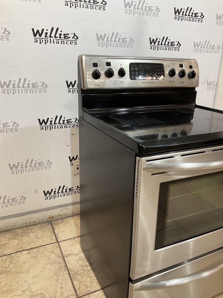 Frigidaire Used Electric Stove 220volts (40/50 AMP) 30inches {4 prong} (Stainless Steel) 