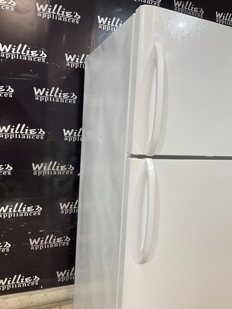 Frigidaire Used Refrigerator Top and Bottom 30x69 (White) 
