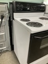 Frigidaire Used Electric Stove 220volts (40/50 AMP) 30inches {4 prong} (White/Black) 