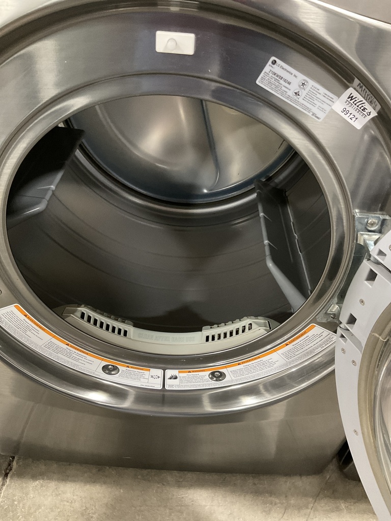 Lg Used Natural Gas Dryer 27inches  (Grey) 