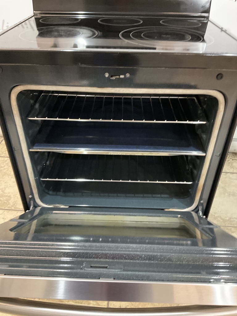 Samsung Used Electric Stove 220volts (40/50 AMP) 30inches {3 prong} (Stainless Steel) 
