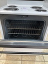 Frigidaire Used Electric Stove 220volts (40/50 AMP) 30inches {no cord} (White/Black) 