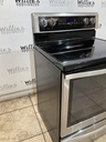 Samsung Used Electric Stove 220volts (40/50 AMP) 30inches {4 prong} (Stainless steel) 