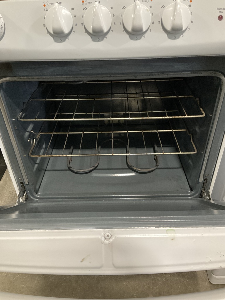 Hotpoint Used Electric Stove 220volts (40/50 AMP) 24inches {3 prong} (White) 