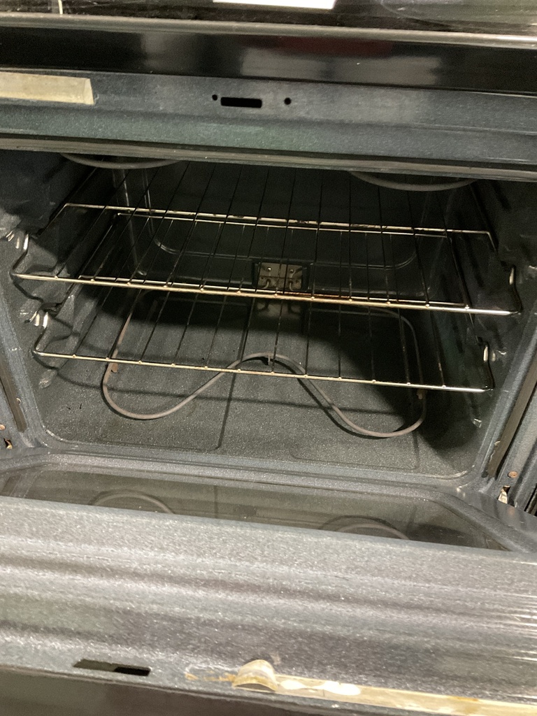 Whirlpool Used Electric Stove 220volts (40/50 AMP) 30inches {no cord} (Stainless Steel) 