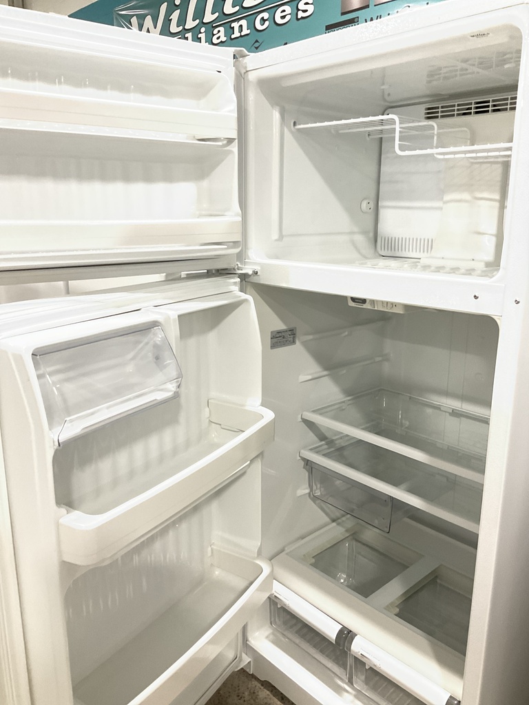 Ge Used Refrigerator Top and Bottom 28x64 1/2” (White) 
