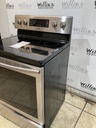 Samsung Used Electric Stove 220volts (40/50 AMP) 30inches {3 prong} 