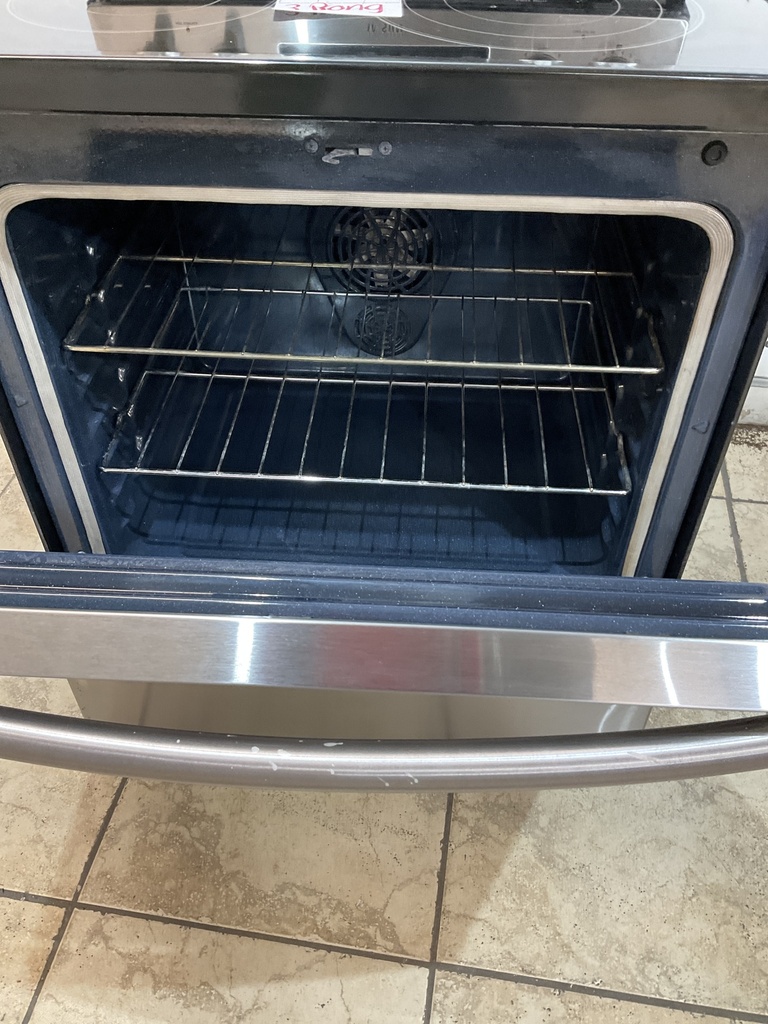 Samsung Used Electric Stove 220volts (40/50 AMP) 30inches {3 prong} 