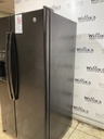 Ge Used Refrigerator Side by side 34x66 1/2” (Black);