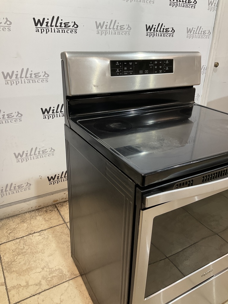 Whirlpool Used Electric Stove 220volts (40/50 AMP) 30inches{3 Prong} (Stainless Steel) 