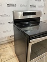 Whirlpool Used Electric Stove 220volts (40/50 AMP) 30inches{3 Prong} (Stainless Steel) 