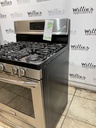 Frigidaire Used Gas Propane Stove 30inches (Stainless Steel) 