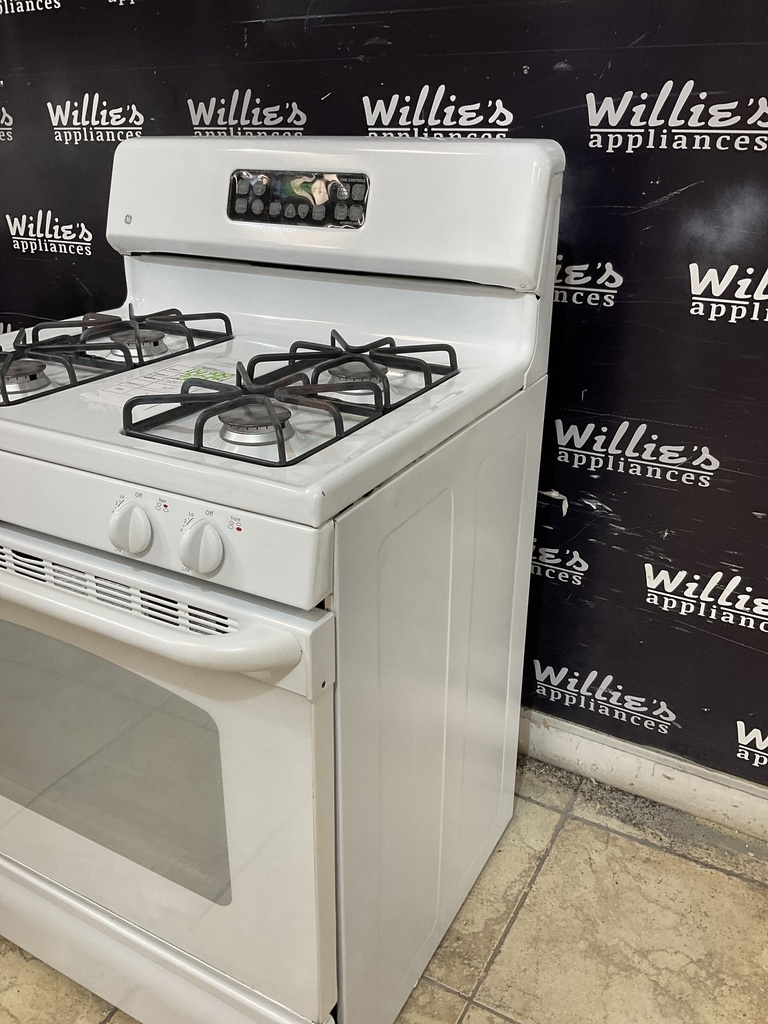 Ge Used Natural Gas Stove 30inches (White) 