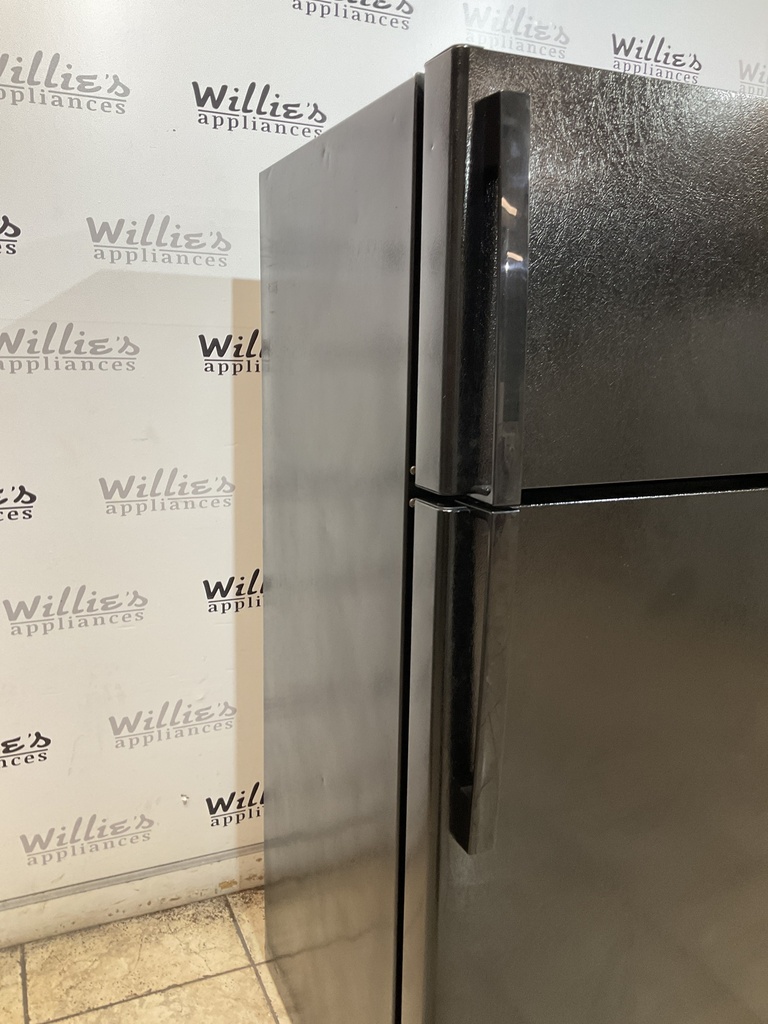 Ge Used Refrigerator Top and Bottom 28x64 1/2” (Black) 
