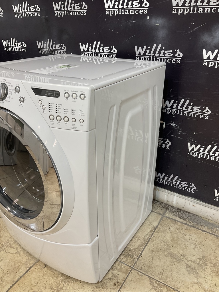 Whirlpool Used Washer Front-load 27inches (White) 