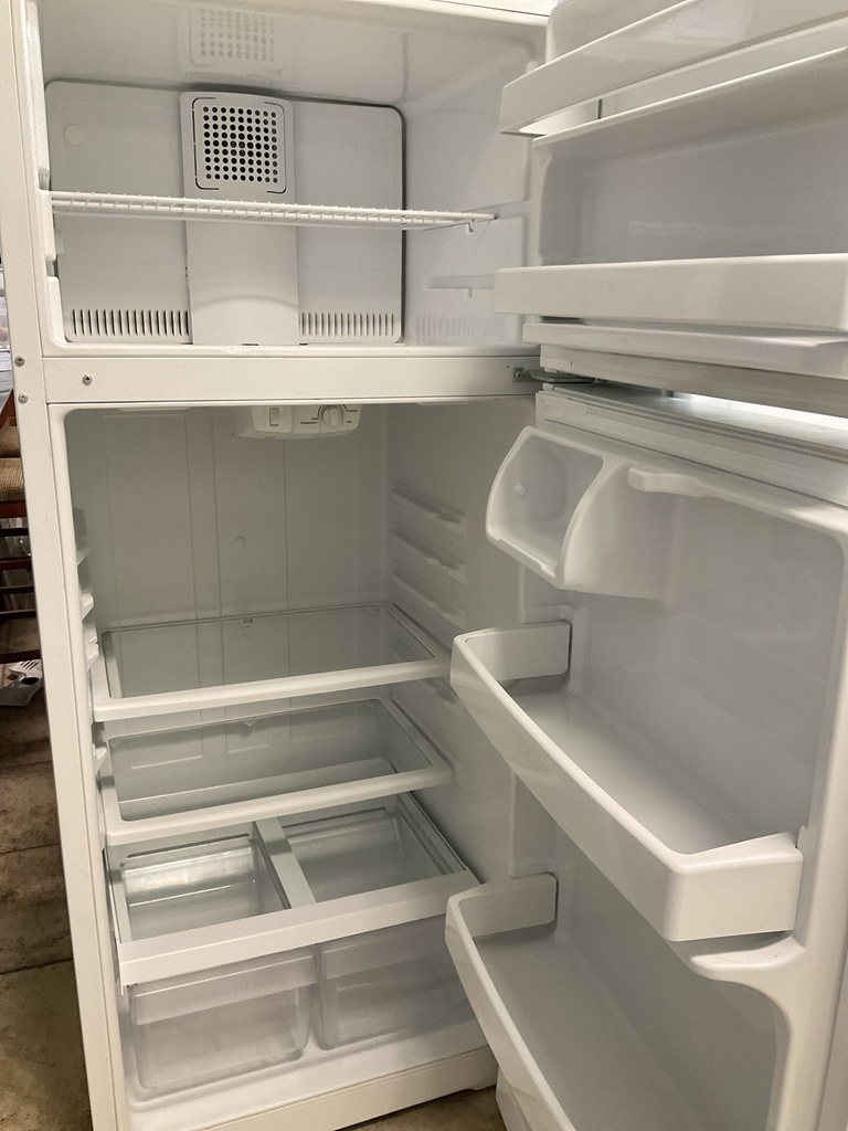 Ge Used Refrigerator Top and Bottom 28x66 1/2” (White) 