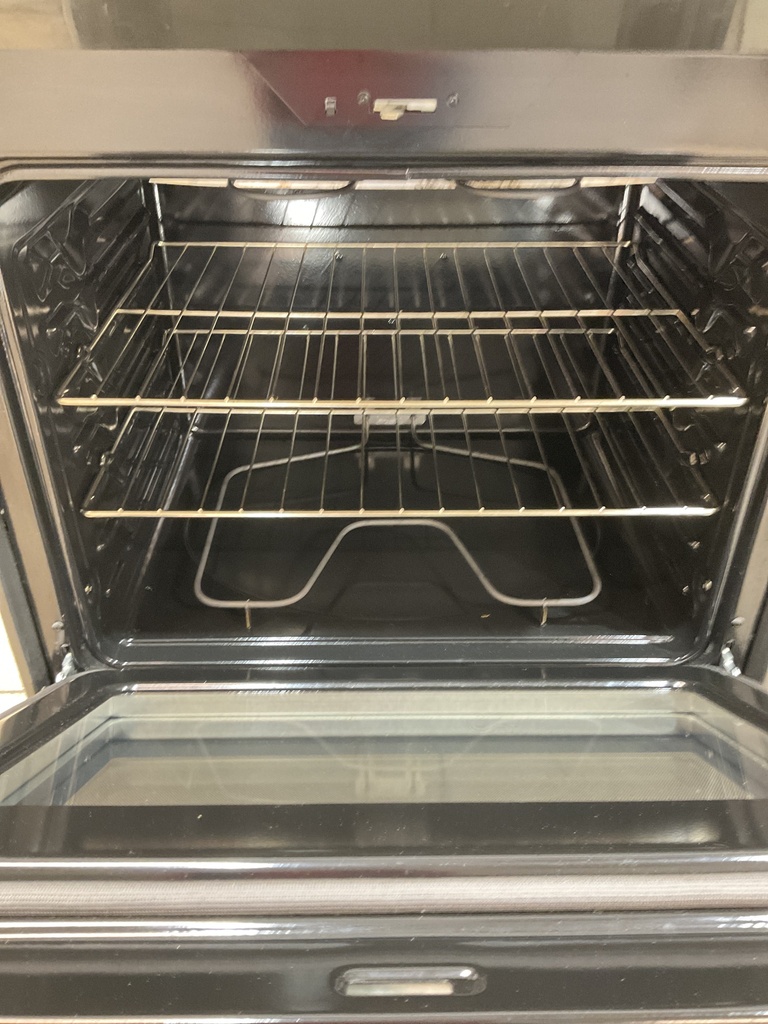 Ge Used Electric Stove 220volts (40/60 AMP) 30inches {3 prong} (Stainless Steel) 