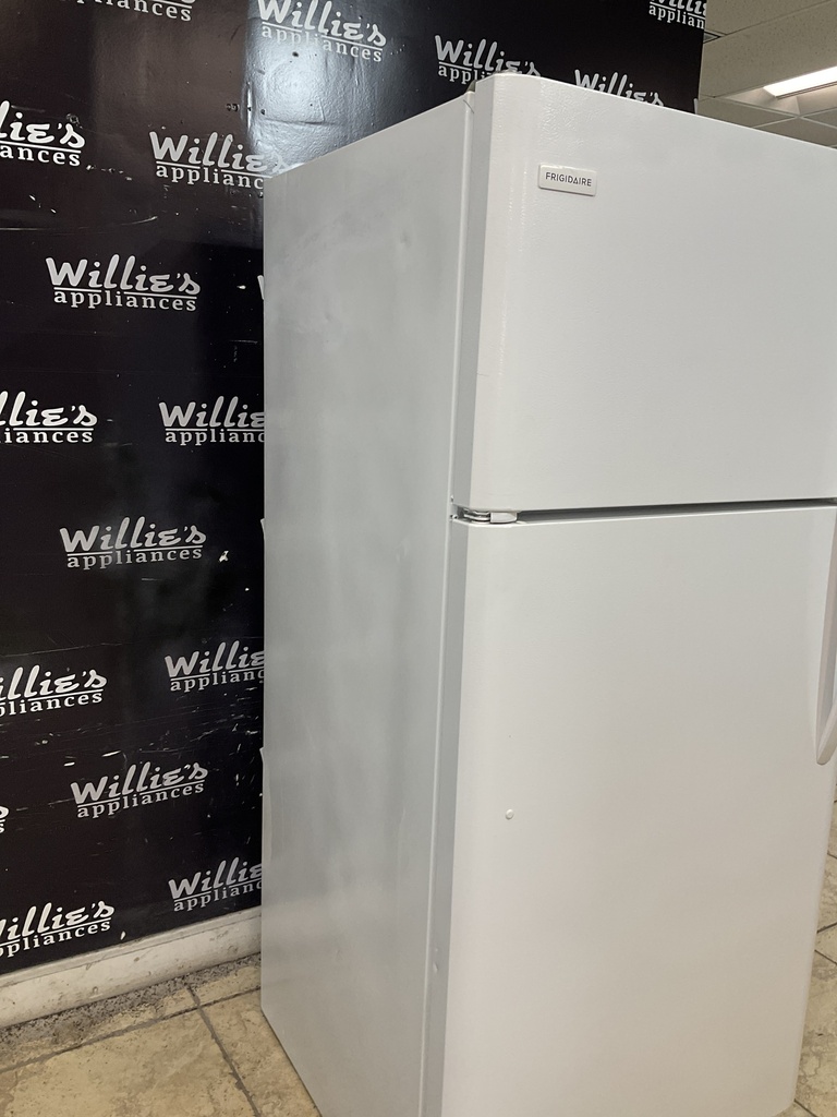 Frigidaire Used Refrigerator Top and Bottom 30x65 1/2” (White) 