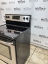 Frigidaire Used Electric Stove 220volts (40/50 AMP) 30inches {3 prong} (Stainless steel) 