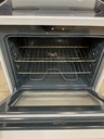 Ge Used Electric Stove 220volts (40/50 AMP) 30inches {no cord} (White) 