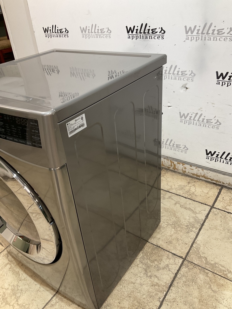 Lg Used Electric Dryer 220volts (30 AMP) 30inches {4 prong} (White) 