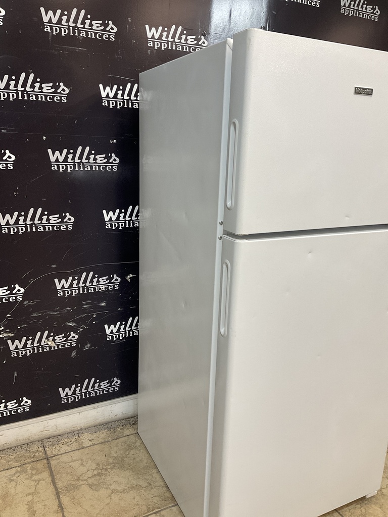 Hotpoint Used Refrigerator Top and Bottom 28x61