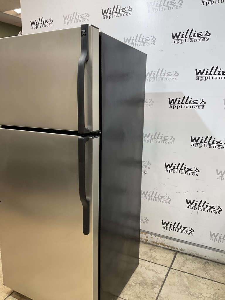 Ge Used Refrigerator Top and Bottom 28x64 1/2” (Stainless Steel) 