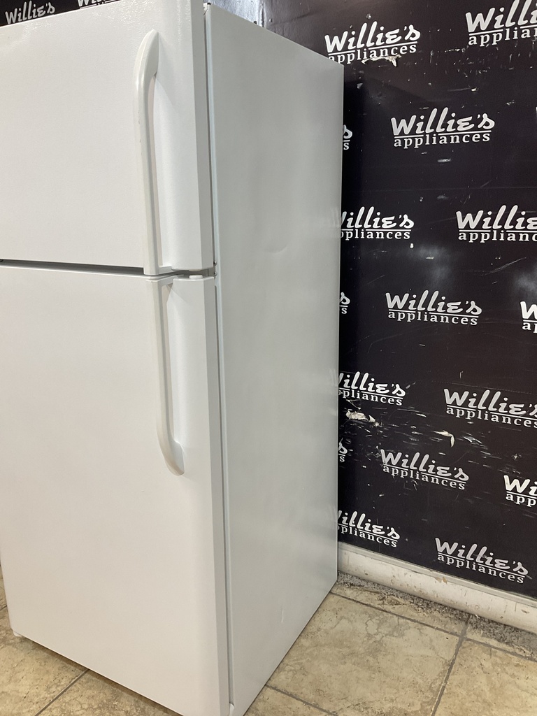 Frigidaire Used Refrigerator Top and Bottom 30x65 1/2” (White) 