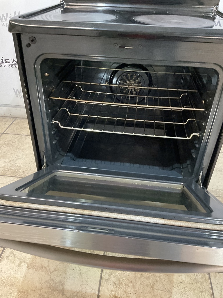 Frigidaire Used Electric Stove 220volts (40/50 AMP) 30inches {4 prong} (Stainless steel) 