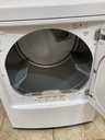 Lg Used Electric Dryer 220volts (30 AM) 27inches {3 prong} 