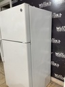 Ge Used Refrigerator Top and Bottom 28x61 (White) 