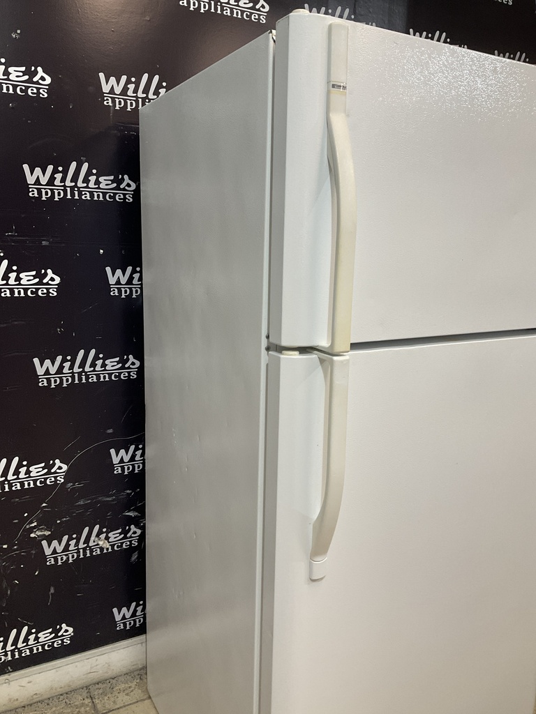 Kenmore Used Refrigerator Top and Bottom 30x65 1/2” (White) 