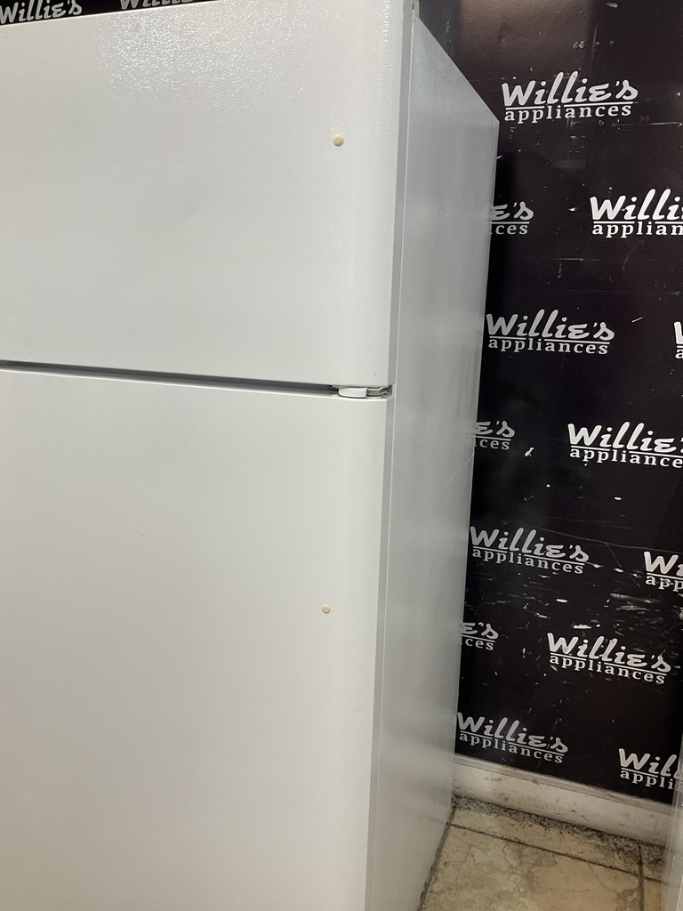 Kenmore Used Refrigerator Top and Bottom 30x65 1/2” (White) 