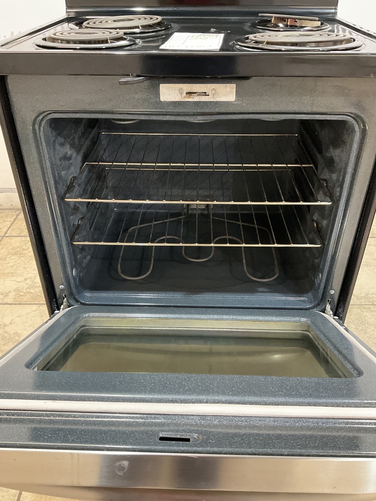 Ge Used Electric Stove 220volts (40/50 AMP) 30inches {no cord} 