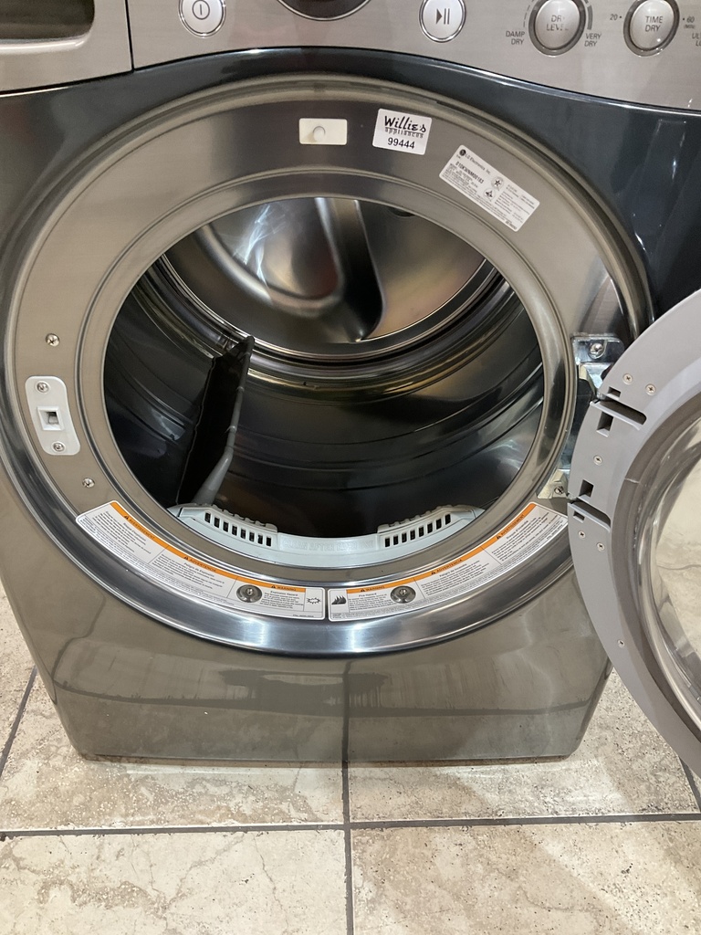 Lg Used Natural Gas Dryer 27inches (Grey) 