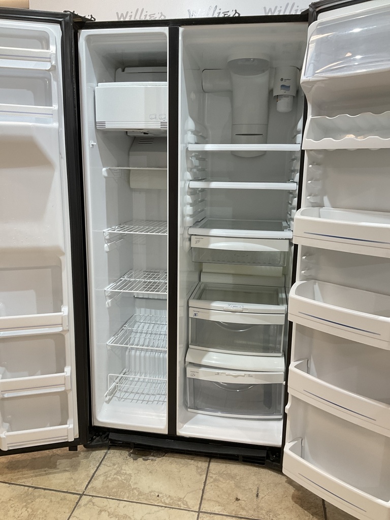 Ge Used Refrigerator Side by Side 36x69 (Black) 