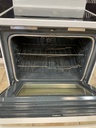 Maytag Used Electric Stove 220volts (40/50 AMP) 30inches  {4 prong} (White) 
