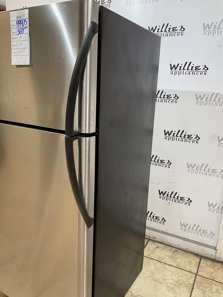 Frigidaire Used Refrigerator Top and Bottom 30x65 1/2”