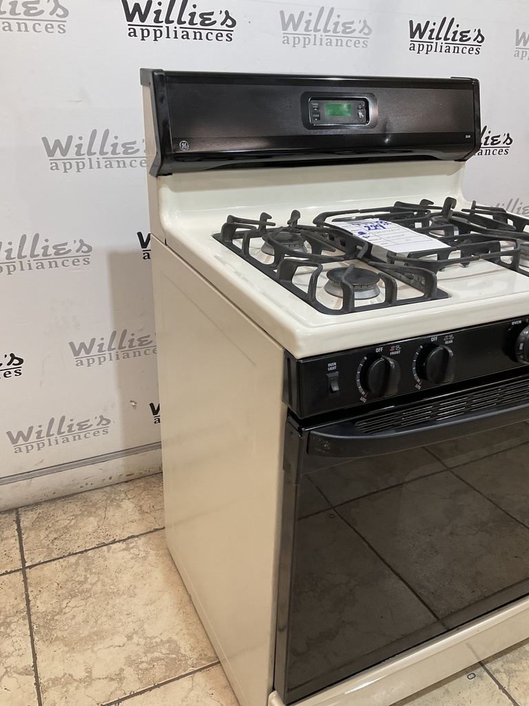 Ge Used Natural Gas Stove 30inches (Bisque/Black) 